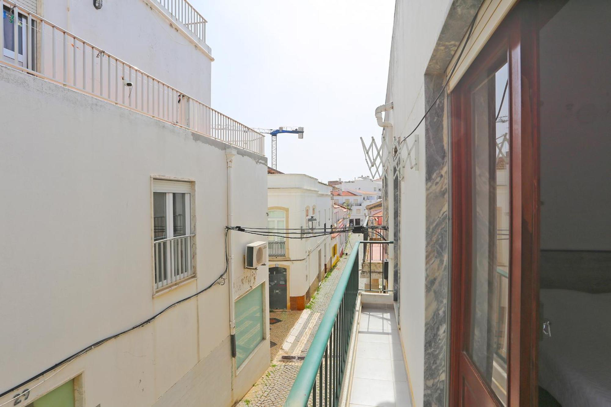 A13 - Channel Street Central Apartment Лагос Екстериор снимка